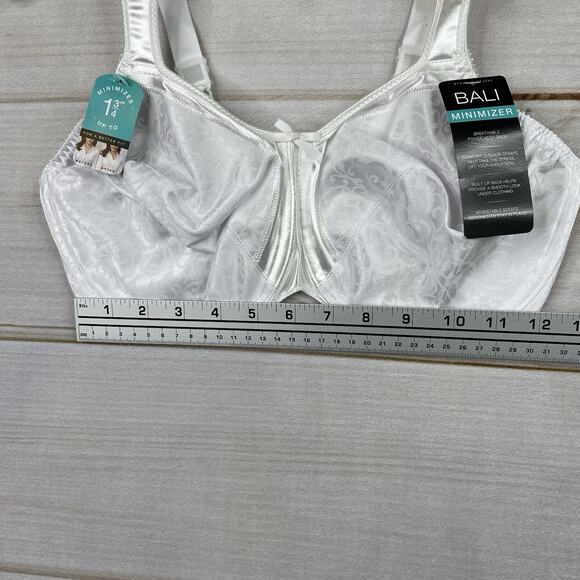 Bali Bra 34DD White Minimizer Underwire Comfort Cushion Straps Smooth NWT - Picture 4 of 10
